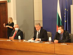 Министър Стойчо Кацаров: С днешна дата освобождавам Съвета на директорите на болница „Лозенец“