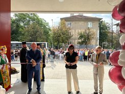 Министър Хинков участва в церемония по откриването на нов корпус в Медицинския университет в Пловдив