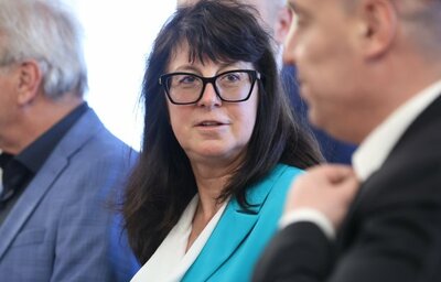 Министър Кондева връща Отрасловия съвет за тристранно сътрудничество на масата на преговорите
