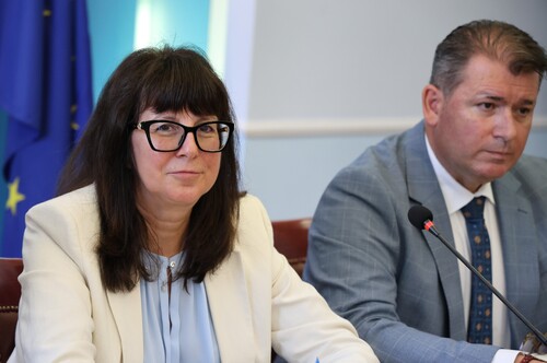 Министър Кондева: Структурата на бъдещата детска болница ще бъде приета след широк експертен дебат и обществено обсъждане
