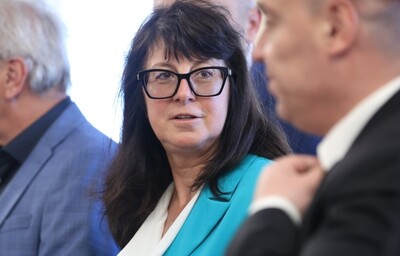 Министър Кондева се среща с представители на Българската асоциация на зъботехниците