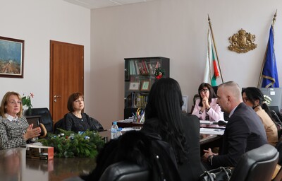 Министър Кондева: Средства има, започваме работа в посока финансиране на донорски процедури