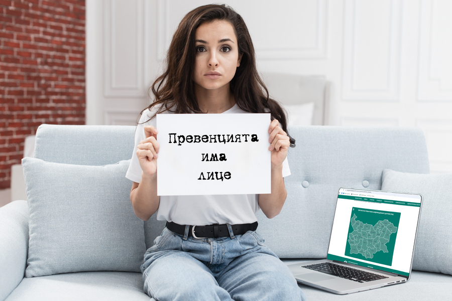woman-holding-up-help-sign-likes copy.jpg