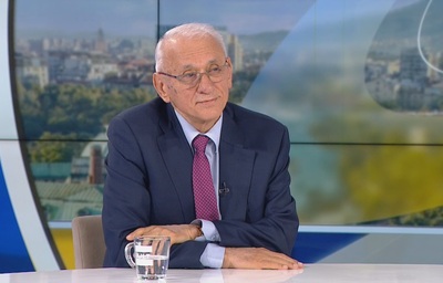 Министър Кирилов: Всеки в системата е важен – от академика до санитара