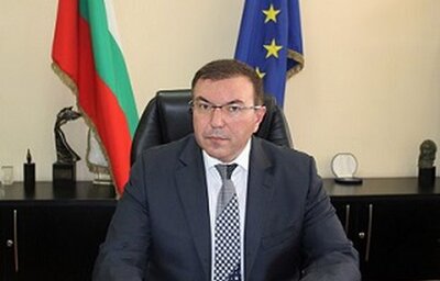 Проф. Костадин Ангелов, министър на здравеопазването, в интервю за в. "24 часа"