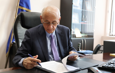 Министър Кирилов разпореди извънредни действия във връзка с качеството на атмосферния въздух във Велико Търново