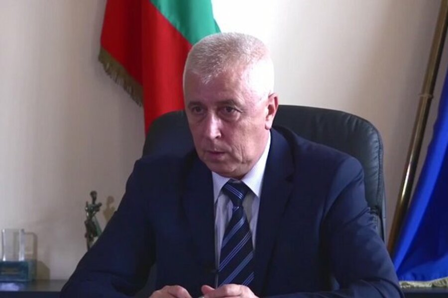 profnikolai-petrov-pik-tv-17-05-2017.jpg__623x416_q85_crop_subsampling-2_upscale.jpg