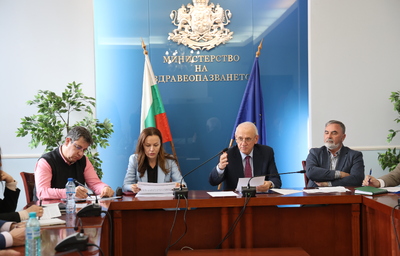 Министър Кирилов се срещна с директорите на РЗИ