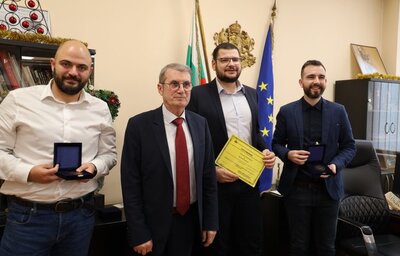 Министър Хинков връчи награди „Посланик на донорството“