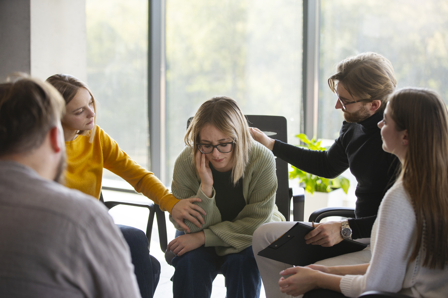 authentic-group-therapy-meeting.jpg