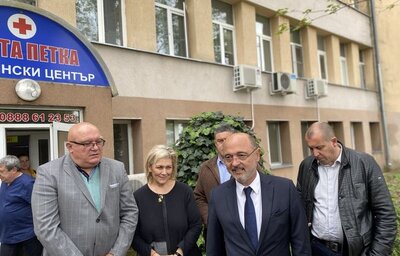 Министър Меджидиев: Над 20 хиляди са прегледаните деца по Програма „Детско здраве” до момента