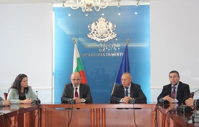 Министър Меджидиев: Предвижда се двата хеликоптера, които ще бъдат осигурени чрез лизинг, да бъдат разположени в оперативни бази – Долна Митрополия и „Враждебна“