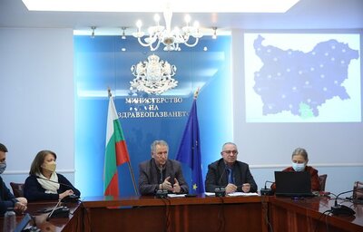 От 1 декември oбучението на учениците в дуална форма, както и практическите занятия, могат да се провеждат извън училищата