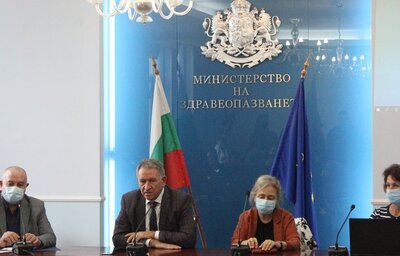 Министър Кацаров: Смъртността при диагностицираните с COVID-19 при настоящата трета вълна на пандемията е с 1/3 по-малка в сравнение с предходните две вълни