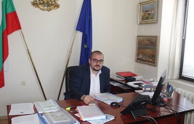 Д-р Тома Томов и лекари от столични болници обсъдиха бъдещи действия при увеличаване на броя на заразените с COVID-19 деца