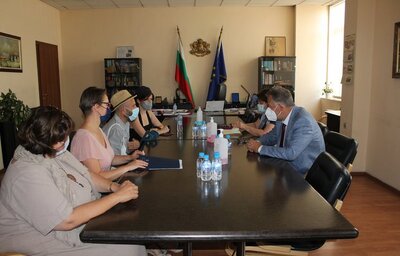 Министър Кацаров и представители на театралното и сценично изкуство обсъдиха възможността за провеждане на културни събития при влошаване на противоепидемичната обстановка в страната