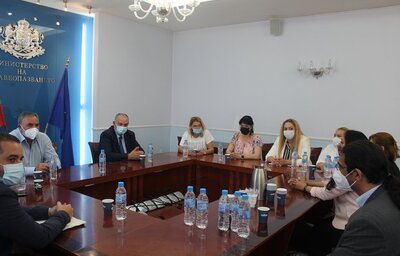 Д-р Александър Златанов: Начертахме конкретни стъпки за стимулиране на ваксинацията сред ромското население