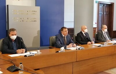 Министър Ангелов: Ваксинационният процес е мой приоритет, като лекар и министър