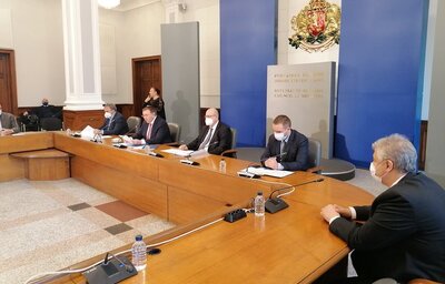 Локално ще се въвеждат противоепидемични мерки в местата с повишени нива на заболяемост