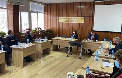 Министърът на здравеопазването се срещна с представители на РЗИ, РУО и дирекциите „Социално подпомагане“ в район 2 от Националния ваксинационен план