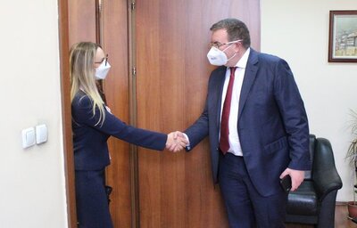 Министърът на здравеопазването проф. д-р Костадин Ангелов се срещна с извънредния и пълномощен посланик на Република Албания Н. Пр. г-жа Доника Ходжа