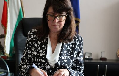 Здравният министър д-р Кондева удължава забраната за износ на инсулини с още месец